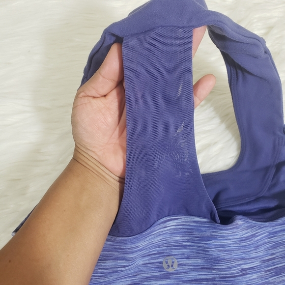 Lululemon athletica blue workout top size 6 - Picture 4 of 8